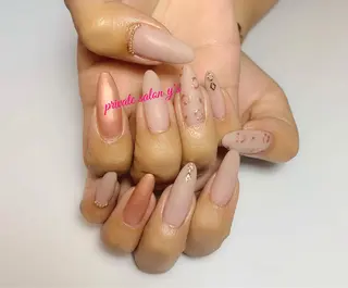 ネイル y' sのネイルデザイン