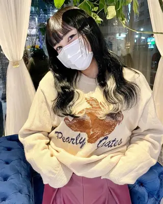 ロング アールバイニーナ所属・R by NINA アールバイニーナのヘアスタイル