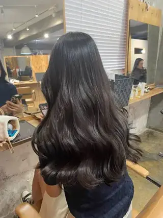 セミロング 髪質改善&艶カラー sotaのヘアスタイル