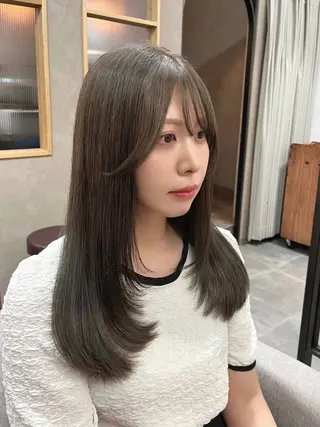 ロング カラー Moe モエの眉毛・アイブロウイメージ