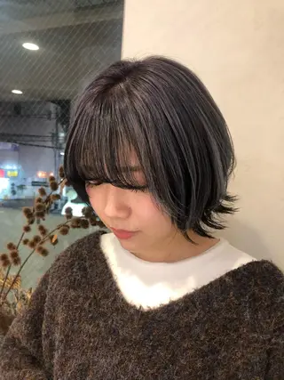ショート カラー bococa りんのヘアスタイル