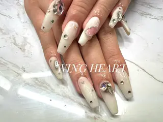 ネイル I. AYUMIのネイルデザイン