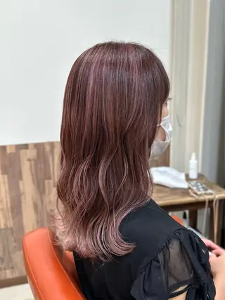 セミロング カラー 井上 武輝のヘアスタイル