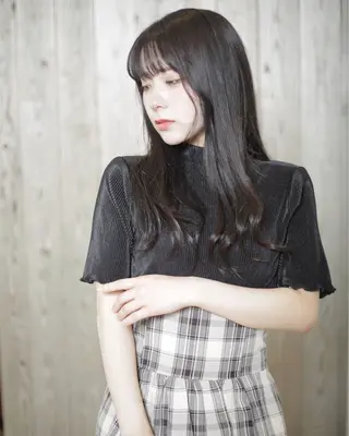 ロング 石沢 知康のヘアスタイル