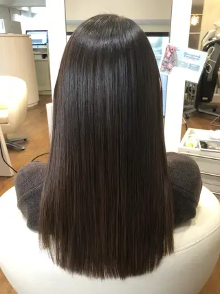 ロング kawakita yoshinoriのヘアスタイル