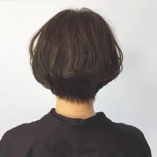 ショート カラー 柔らかいcolor 🌿harukaのヘアスタイル