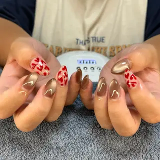 ネイル MHR nailのネイルデザイン