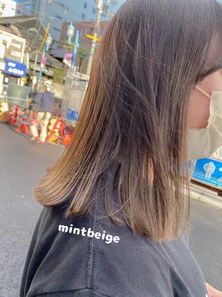 ミディアム カラー Joule銀座 石山あやのヘアスタイル