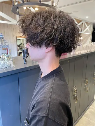 パーマ メンズ 細沼 葵のヘアスタイル