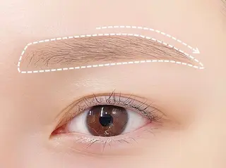 アイブロウ モテ眉No.1🎀 Aiの眉毛・アイブロウイメージ