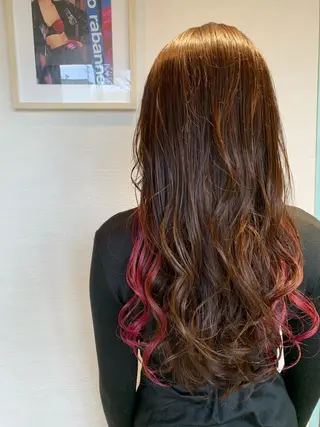 ロング カラー パーマ ヘアアレンジ ネイル マツエク・マツパ レイヤー＆カラー 人気美容師倉崎涼のヘアスタイル