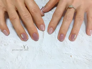 ネイル YUMI NAGAI  のネイルデザイン