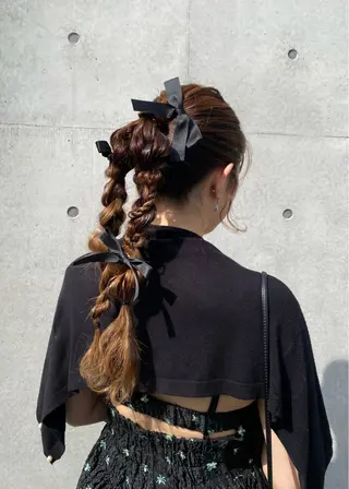 ロング カラー ヘアアレンジ mina 🌷のヘアスタイル