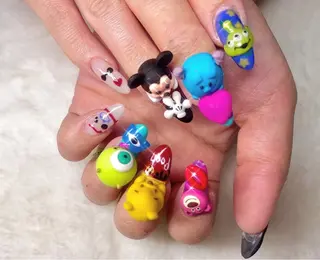 セミロング kurumi nailのネイルデザイン