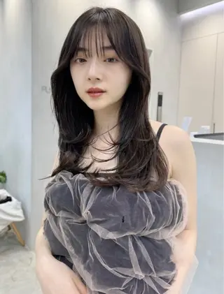 ロング 本田 聖のヘアスタイル