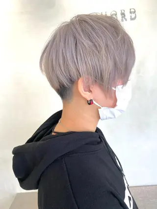 ショート カラー 谷合 貴志のヘアスタイル