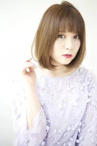 ミディアム リゾートサロン アクアのヘアスタイル