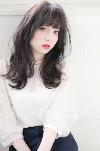 セミロング 🍀似合わせcut/ 艶カラー/やの🪽のヘアスタイル