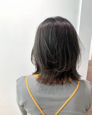 ミディアム カラー GO TODAY SHAiRE SALON 梅田店所属・柔らかくすみカラー ボブ/ショートのヘアスタイル