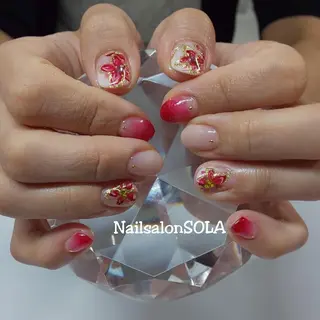 ネイル 田代 夏子のネイルデザイン