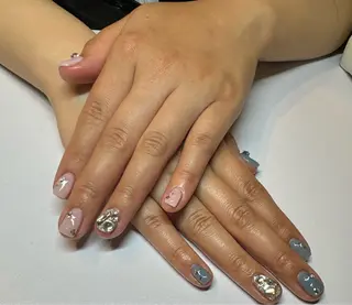 ネイル 濱岡 咲のネイルデザイン