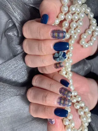 ネイル ENsalon AKIRAのネイルデザイン