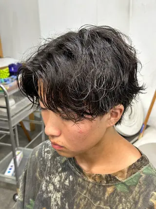 パーマ メンズ fifth men's原宿所属・fifth/原宿/ シャドウパーマ/カズのヘアスタイル