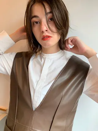 ミディアム パーマ カラー CEINE+ officialのヘアスタイル