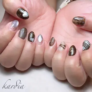 ネイル καρδιά -ｶﾙﾃﾞｨｱ-のネイルデザイン