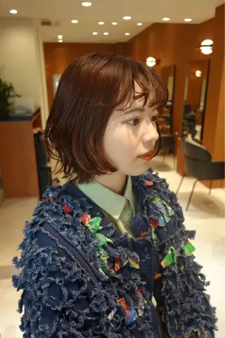 ショート カラー yiye aoyama所属・表参道yiye うららのヘアスタイル