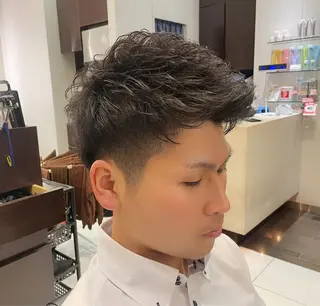 ショート パーマ メンズ HAIR&GROOMING YOSHIZAWA Inc所属・渡邊 絢のヘアスタイル