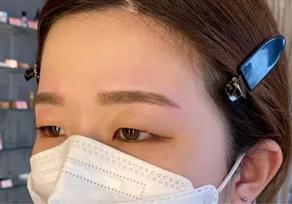 uno  pulir所属・小西 成美のマツエク・マツパデザイン