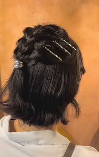 ミディアム ともざねゆか UniQのヘアスタイル