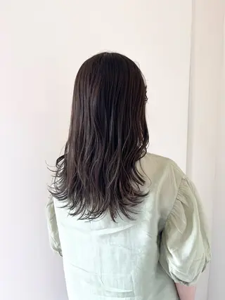 セミロング カラー 艶髪✨️ kuyumi🌷のヘアスタイル