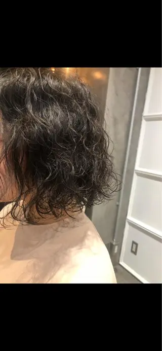 ショート パーマ マンツーマン／韓国 ヘア‎Amiのヘアスタイル