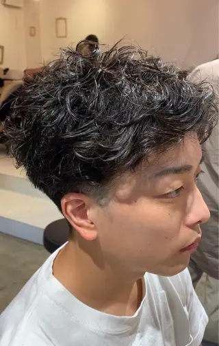 ショート パーマ 宮嶋 勇輔のヘアスタイル