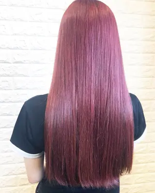 ロング カラー 西本 夏美のヘアスタイル