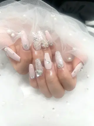 ネイル hinata池袋 🌙WOLTOKYOのネイルデザイン