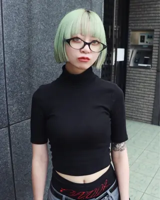 ショート カラー 色落ちまで2度綺麗な ハイトーン⭐️ヨシキのヘアスタイル