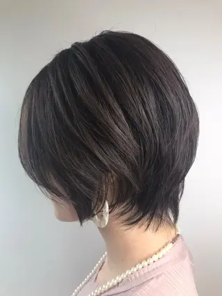 カラー 濱川 佳奈のヘアスタイル