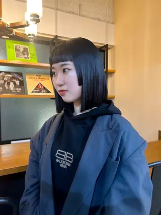 ミディアム ハイトーンカラー ⭐️NAZUNAのヘアスタイル