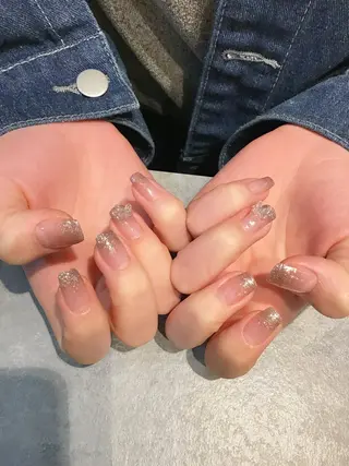 ネイル Nest 岩崎のネイルデザイン