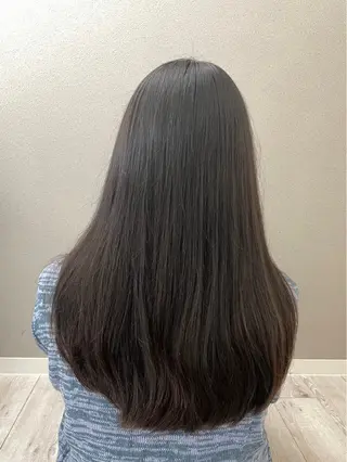 セミロング ブレンバイドット所属・ニュアンスカラー/ 🫧レミ(坊主)のヘアスタイル