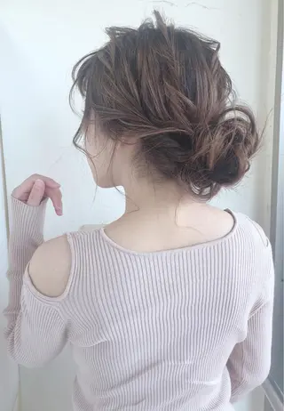 ミディアム ヘアアレンジ omocha hair salon所属・大嶋 伸吾のヘアスタイル