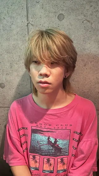 カラー メンズ 小尾 優然のヘアスタイル