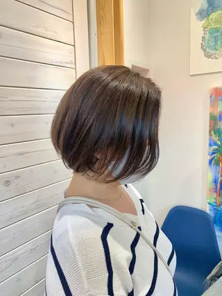 ミディアム 田中 愛梨のヘアスタイル