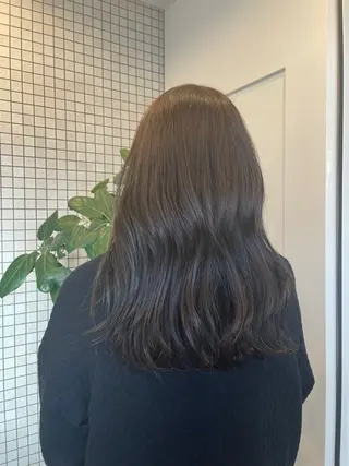 ミディアム カラー 透明感カラー🪡🤍 nanao🤍🪡のヘアスタイル