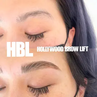 アイブロウ eim Ayakaのネイルデザイン