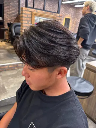 メンズ フェザーパーマ職人 🪽yutoのヘアスタイル