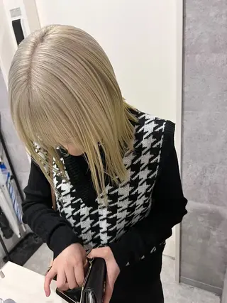 ミディアム カラー HairSalon SHIAN橋本店所属・SHIAN橋本 🌷うい🌷のヘアスタイル
